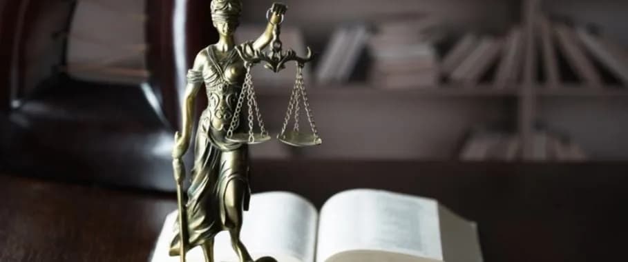 Ile czasu ma sąd na wydanie wyroku? Sprawdź, co wpływa na terminy