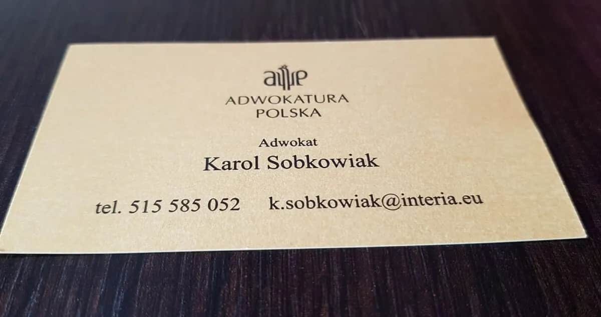 Ile kosztuje pozew o alimenty u adwokata? Zobacz ukryte wydatki